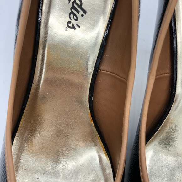 ❗️SOLD❗️ - Picture 3 of 8